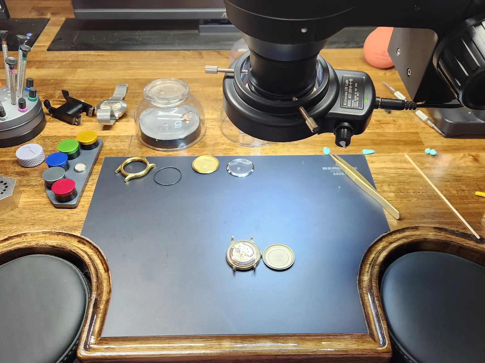 20251027_174638.webp 20251027_174638.webp