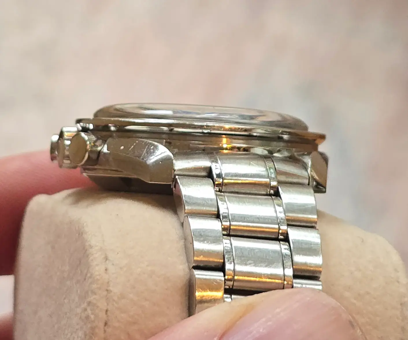 20251103_110426.webp 20251103_110426.webp