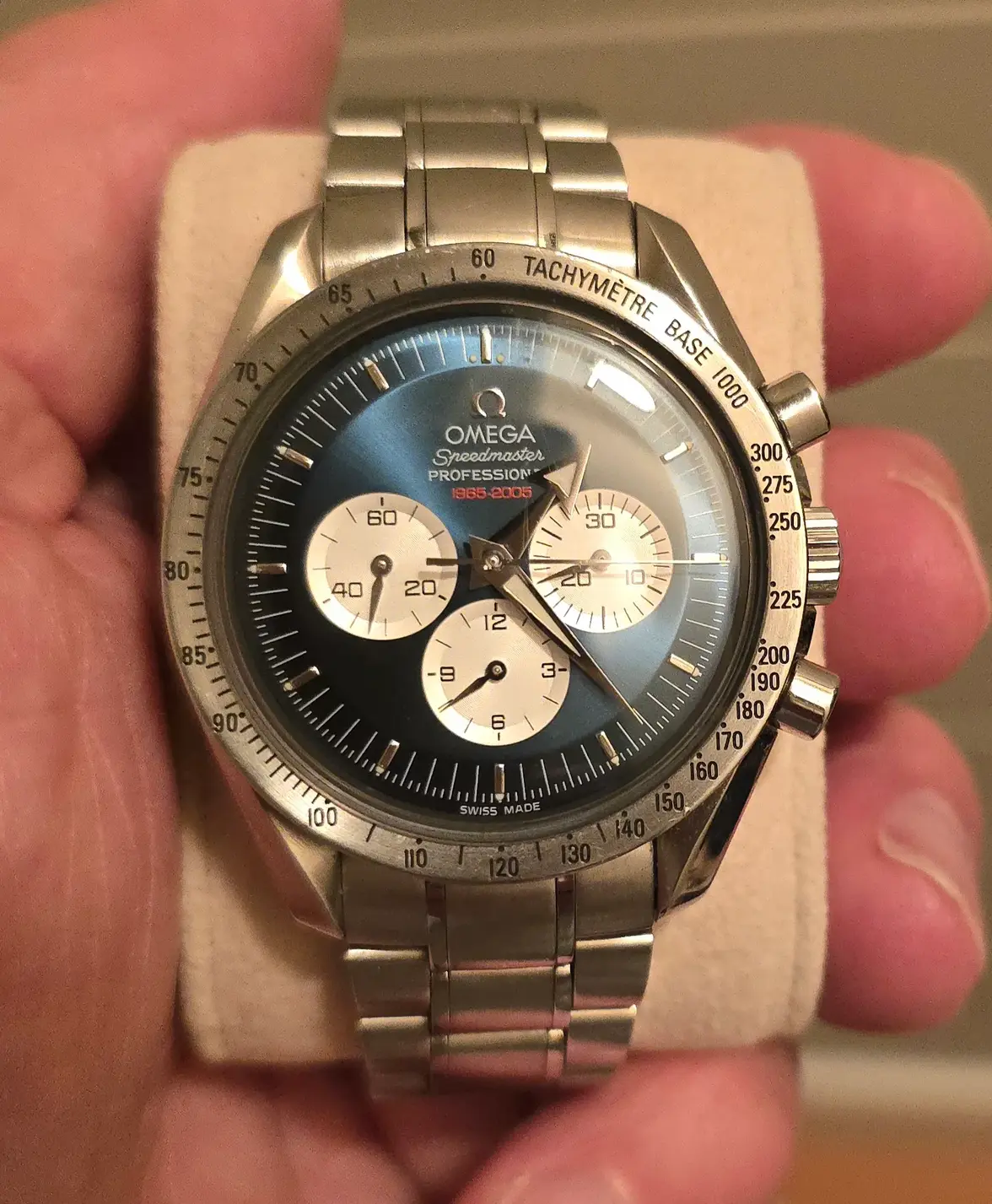 20251102_212545.webp 20251102_212545.webp