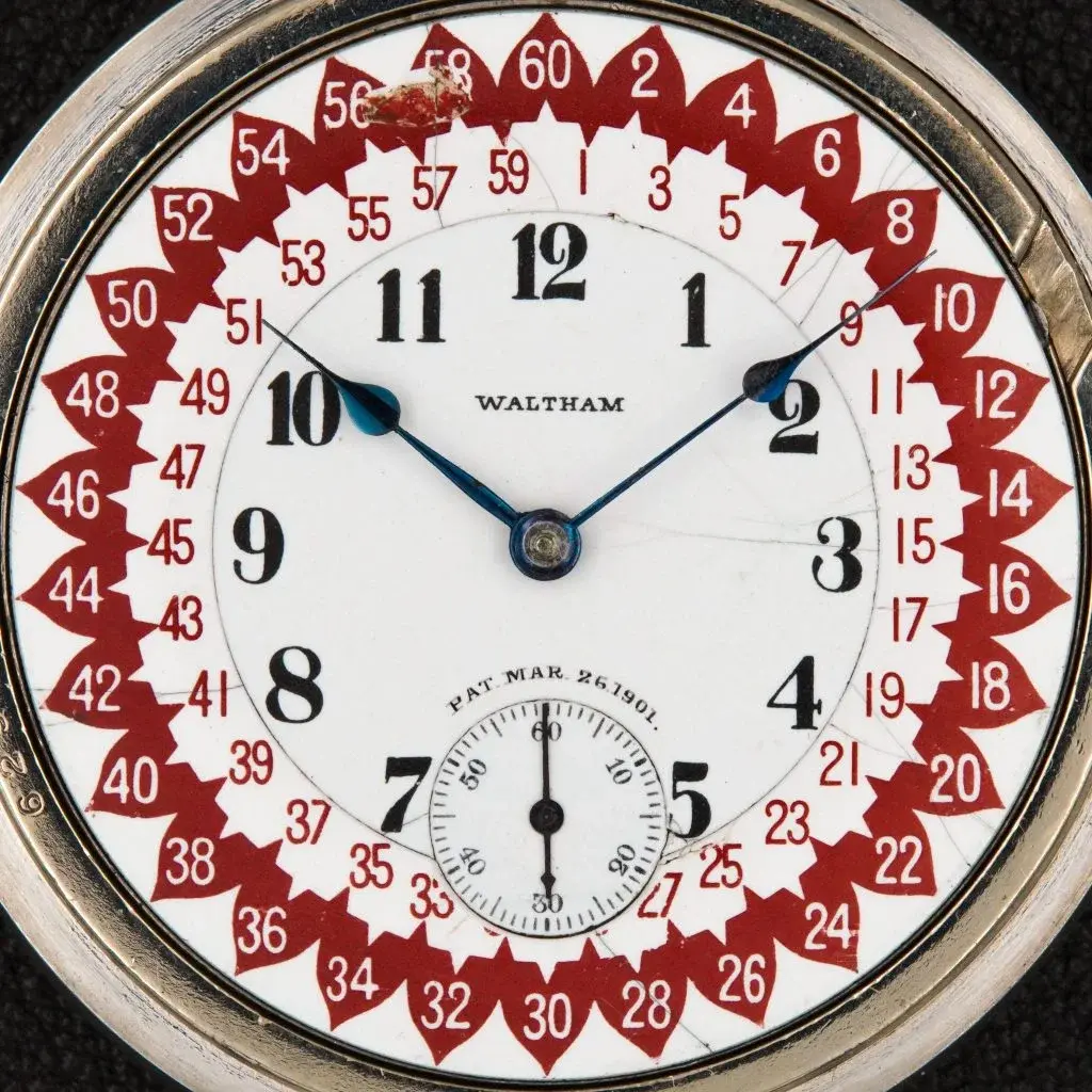 Waltham-Fitch-Marginal-Dial-Red-Patent-1024x1024.webp