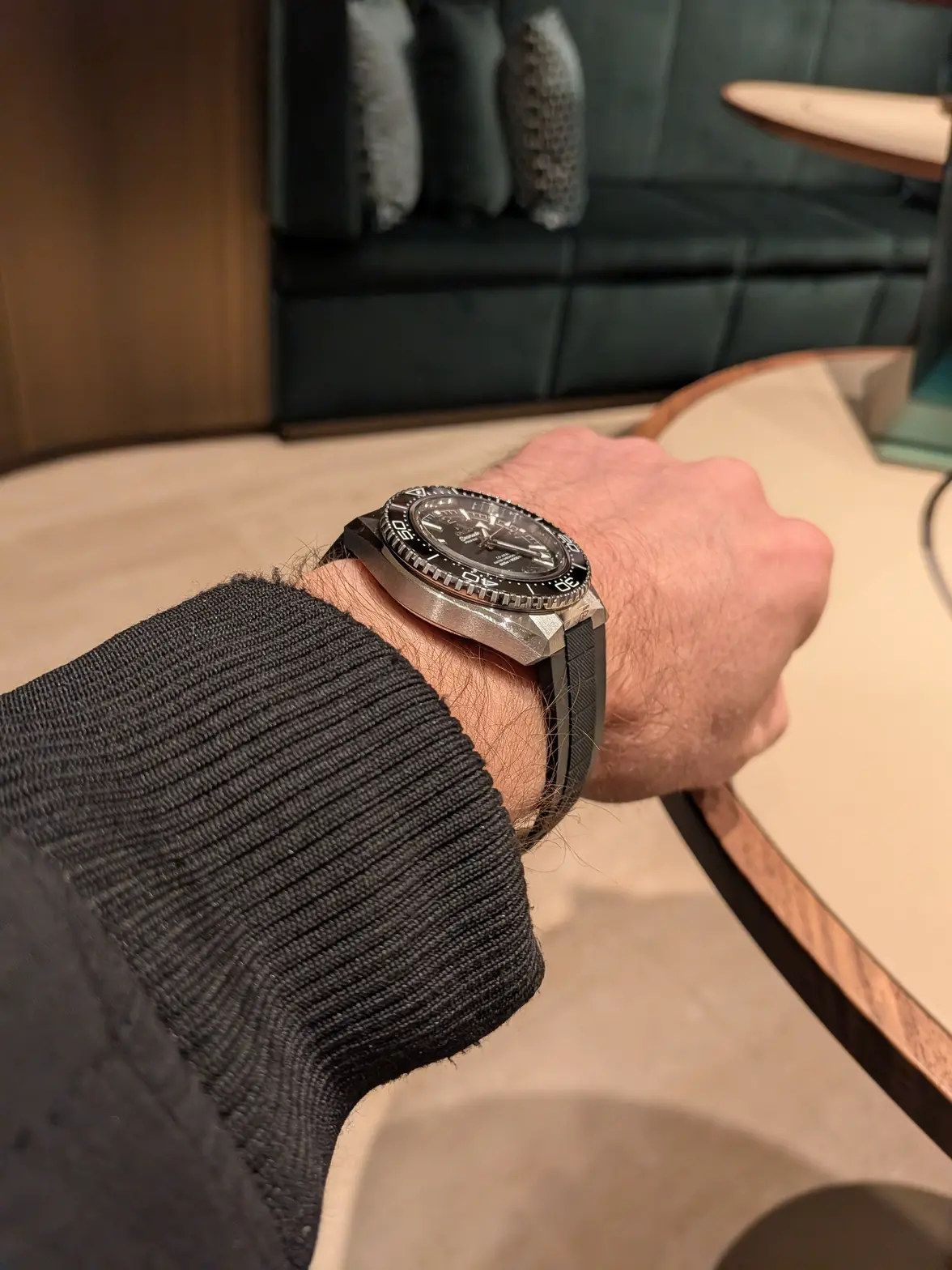 PXL_20251129_094839362.webp PXL_20251129_094839362.webp