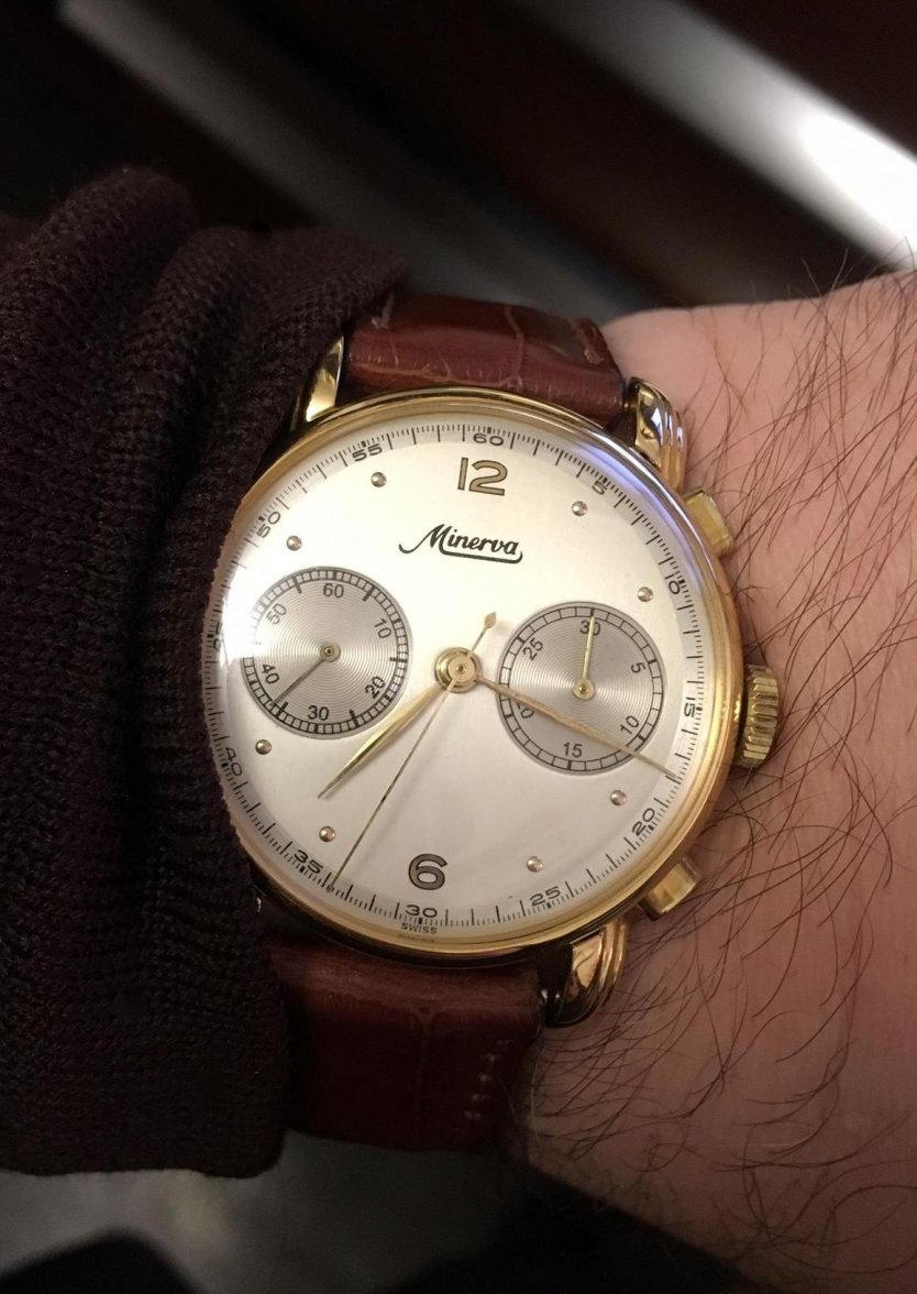 Minerva 18k curly lugs.jpg