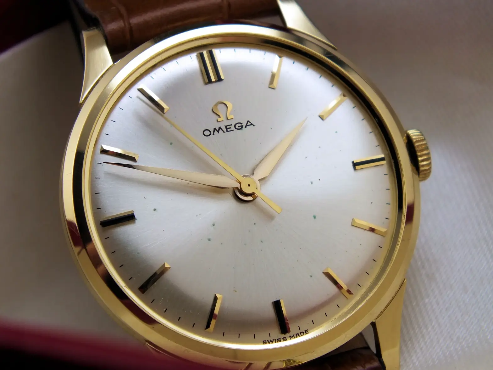 OMEGA-Tresor-ZLOTY-zegarek-18K-750-IDEAL-CUDNA-PATYNA-1962r-duza-LINIA-XL-Oryginalnosc-oryginal.webp