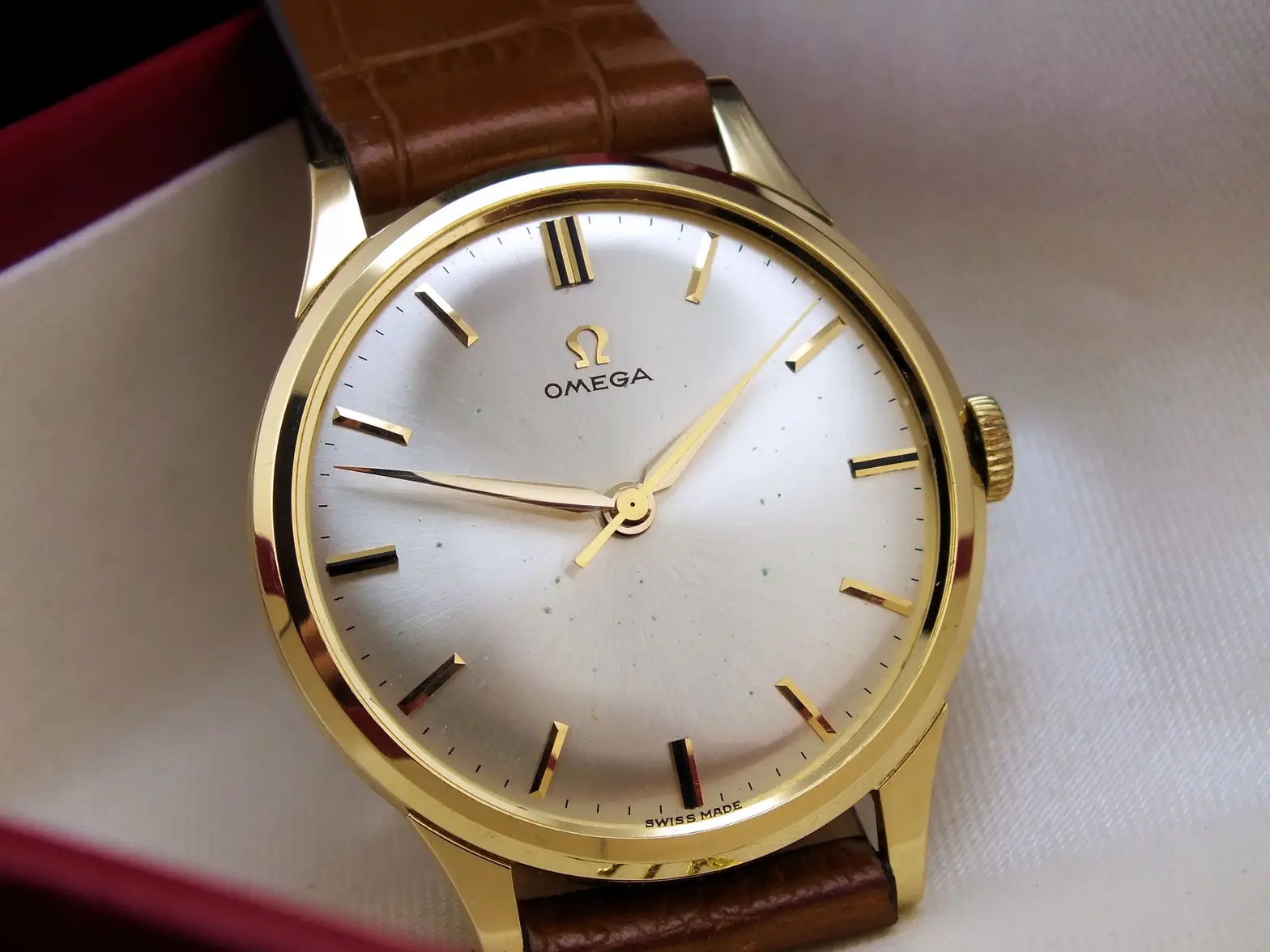 OMEGA-Tresor-ZLOTY-zegarek-18K-750-IDEAL-CUDNA-PATYNA-1962r-duza-LINIA-XL-Stan-opakowania-ory...webp