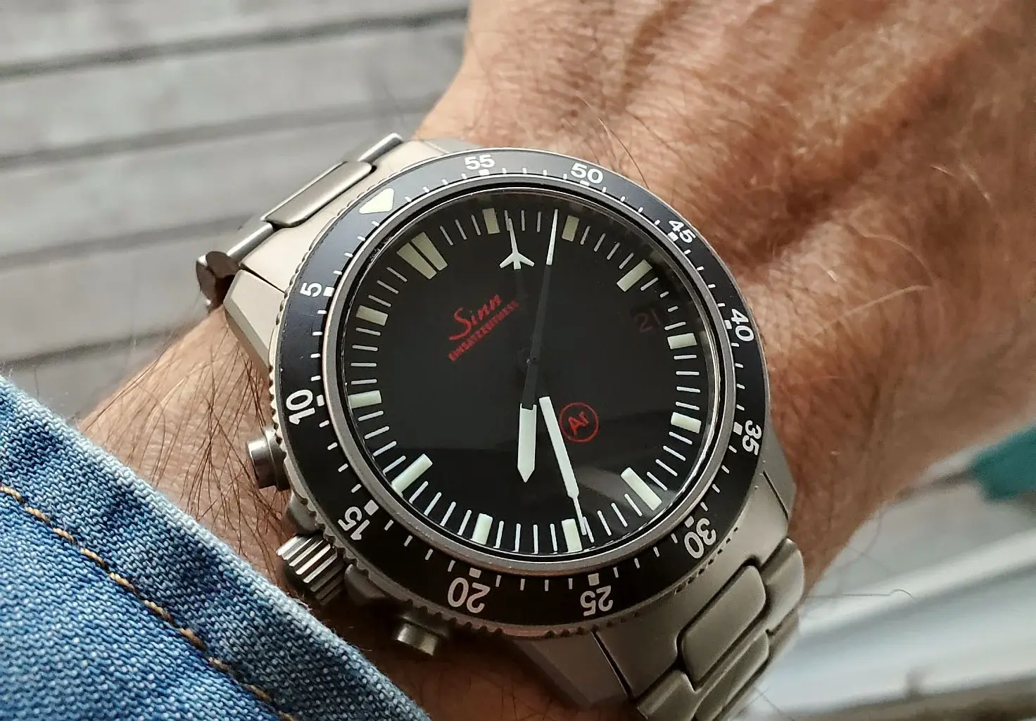 EZM1 ws 1 20251221_073432.webp