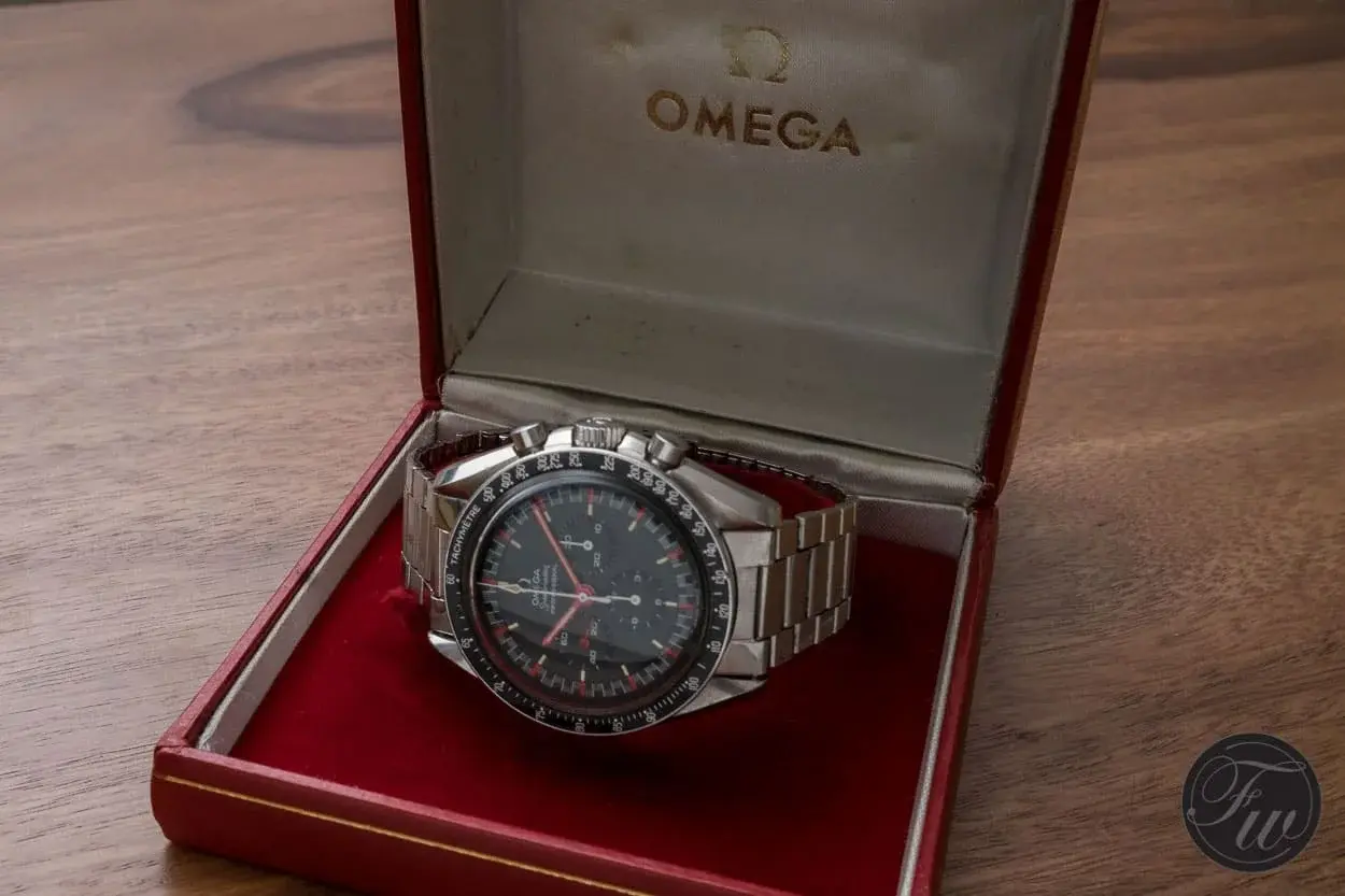 Omega-Speedmaster-105.012-66-Red-Racing-08446-780883796.webp
