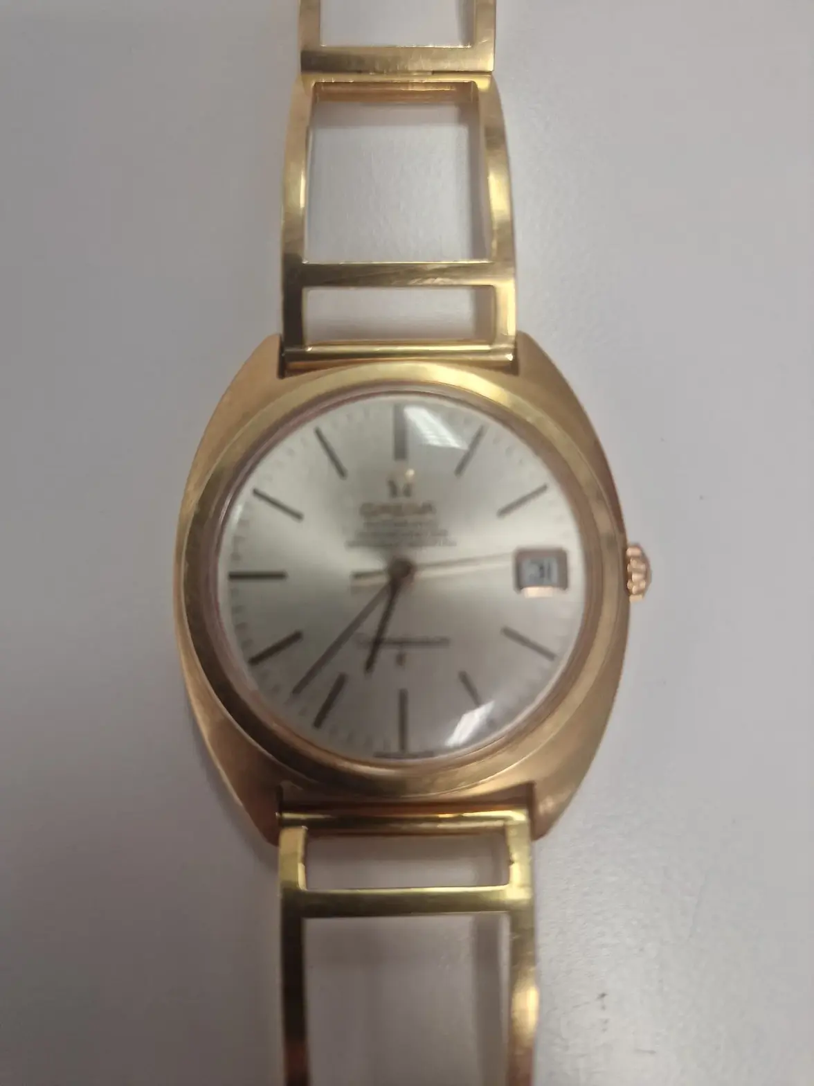 Frente relógio.webp