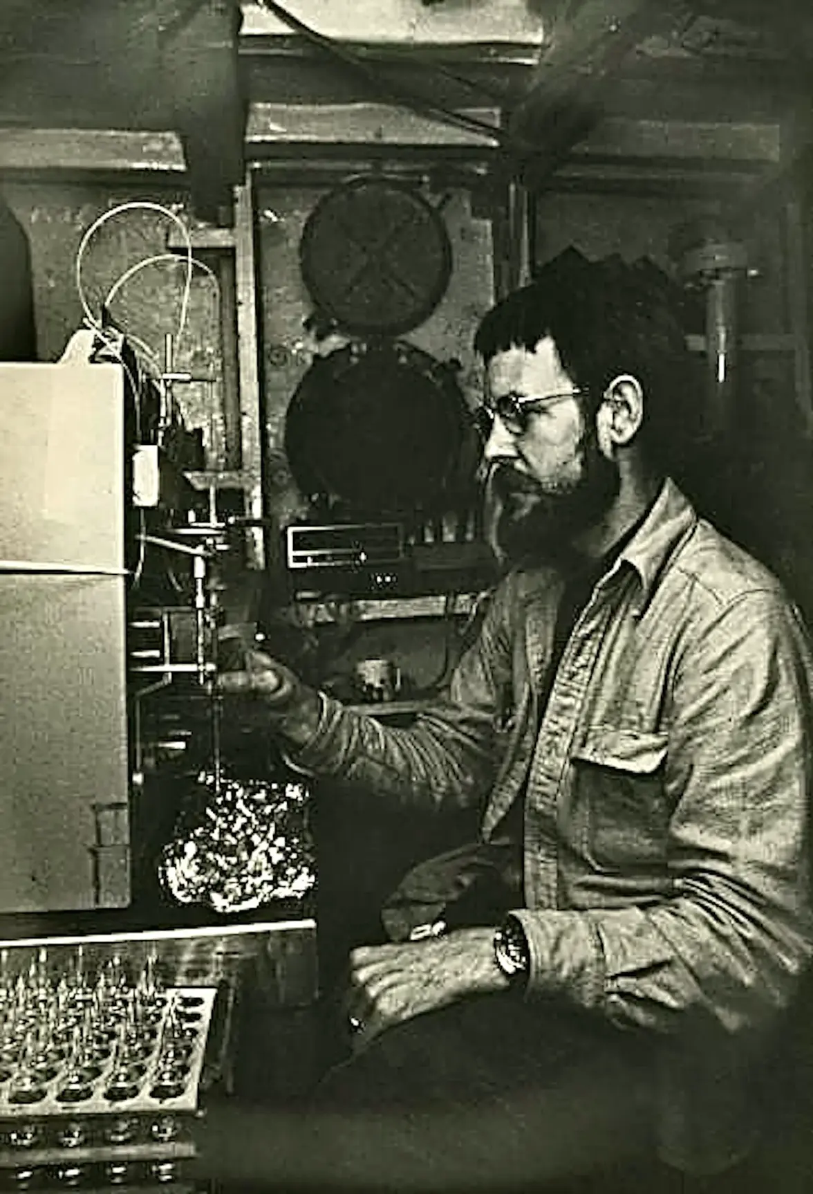 9f2c8a_780e090a89444f5a90d3685f8c1ee71f~mv2 2.webp 9f2c8a_780e090a89444f5a90d3685f8c1ee71f~mv2 2.webp