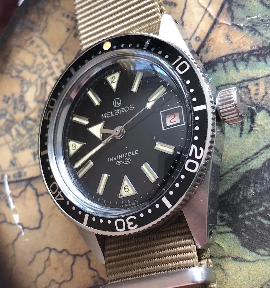 helbros_invicincible_dial.webp