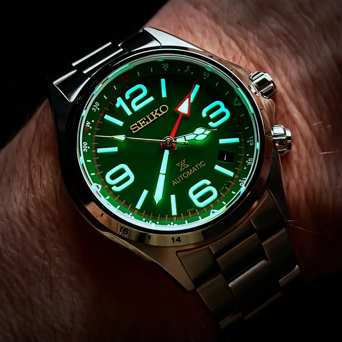 GREEN ALPINIST GMT 2.webp