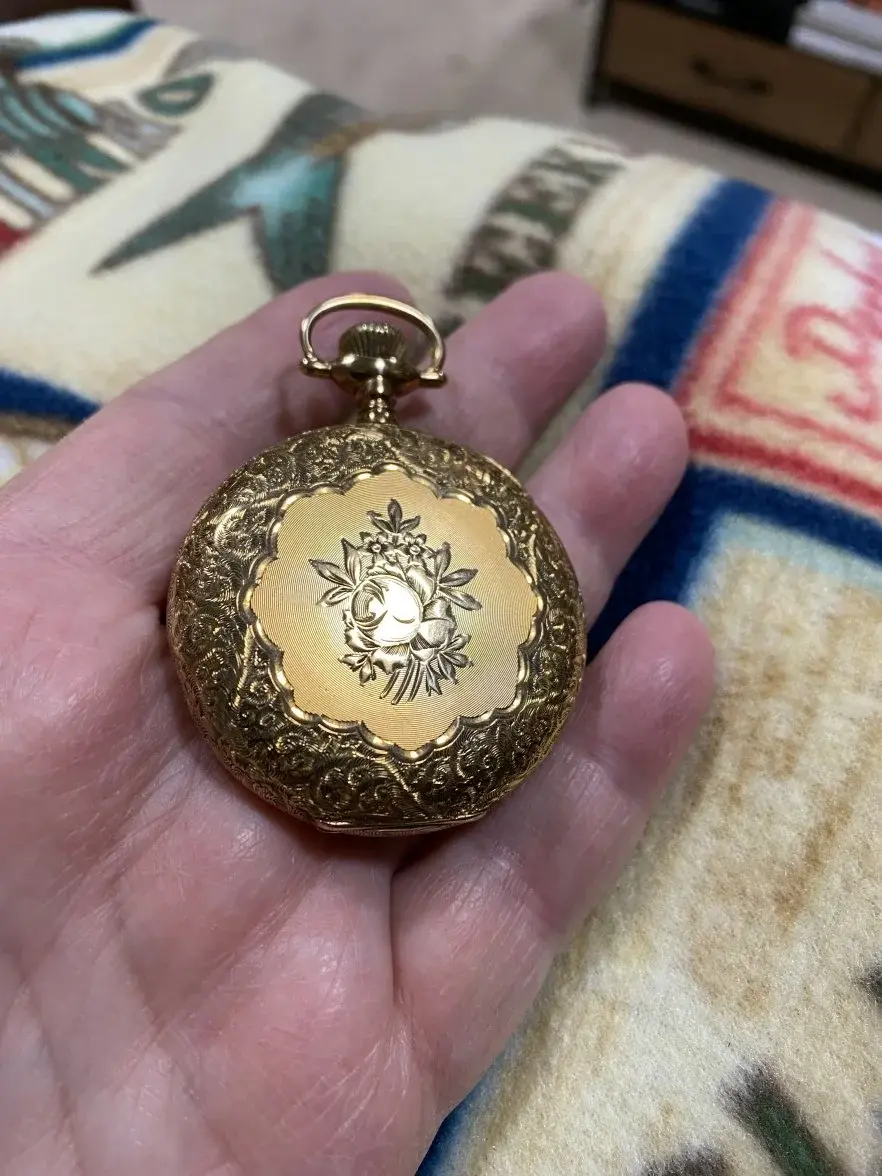 Hamilton 993 14kt case.webp