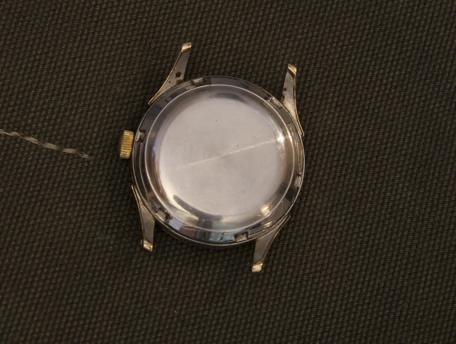 Cal 351 case back.webp