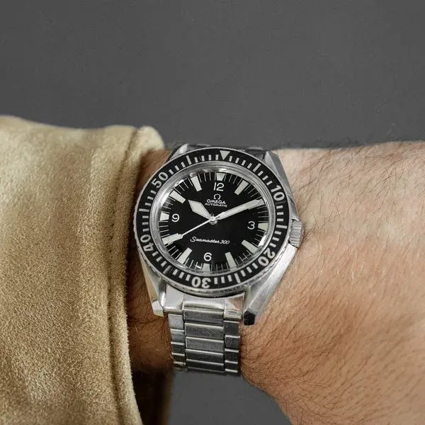 3084-OmegaSeamaster-Wrist_grande.webp