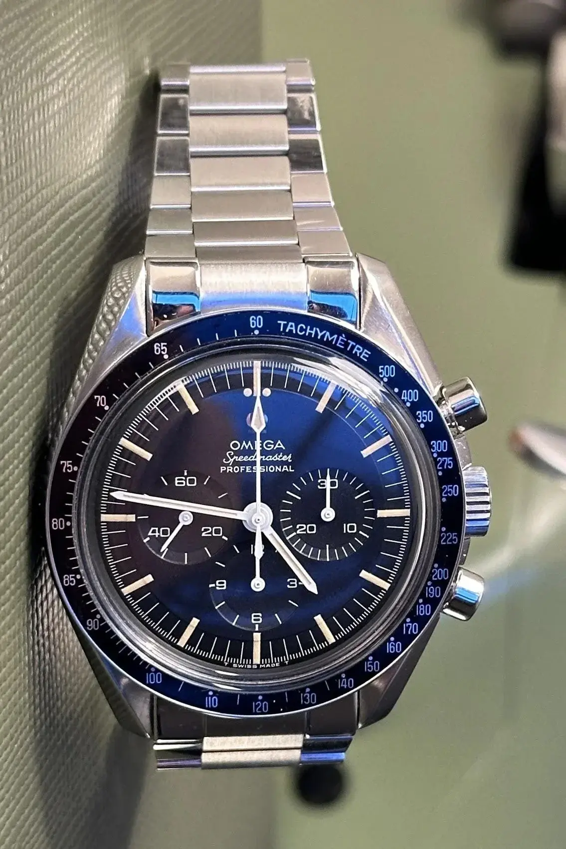 speedy spiralwinder bezel alchemist relume refinished case uncle seiko bracelet.webp