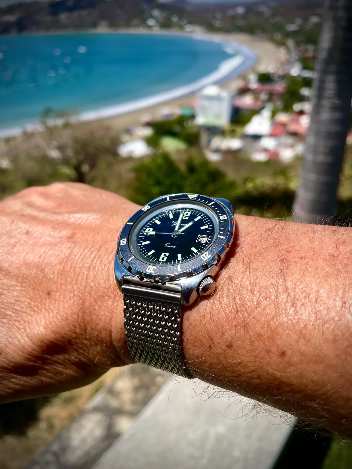 Gerard-mesh-wrist.webp