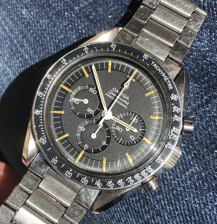 omega_speedmaster_105.012.webp