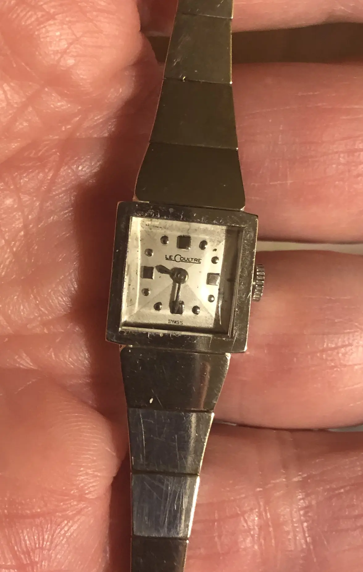 lecoultre-ladies-front.webp
