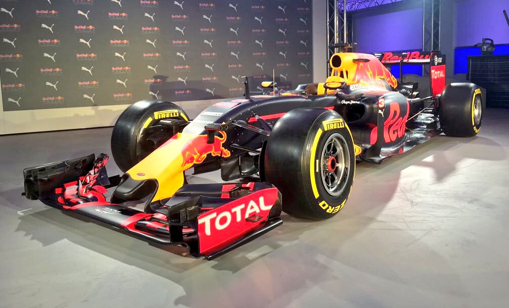 red-bull-2016-livery-3.jpg