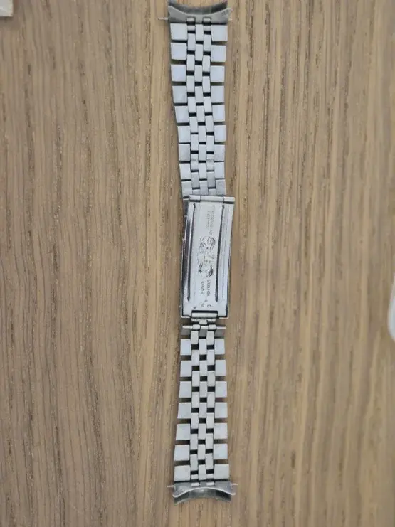 Option 2 - Bracelet Back.webp Option 2 - Bracelet Back.webp