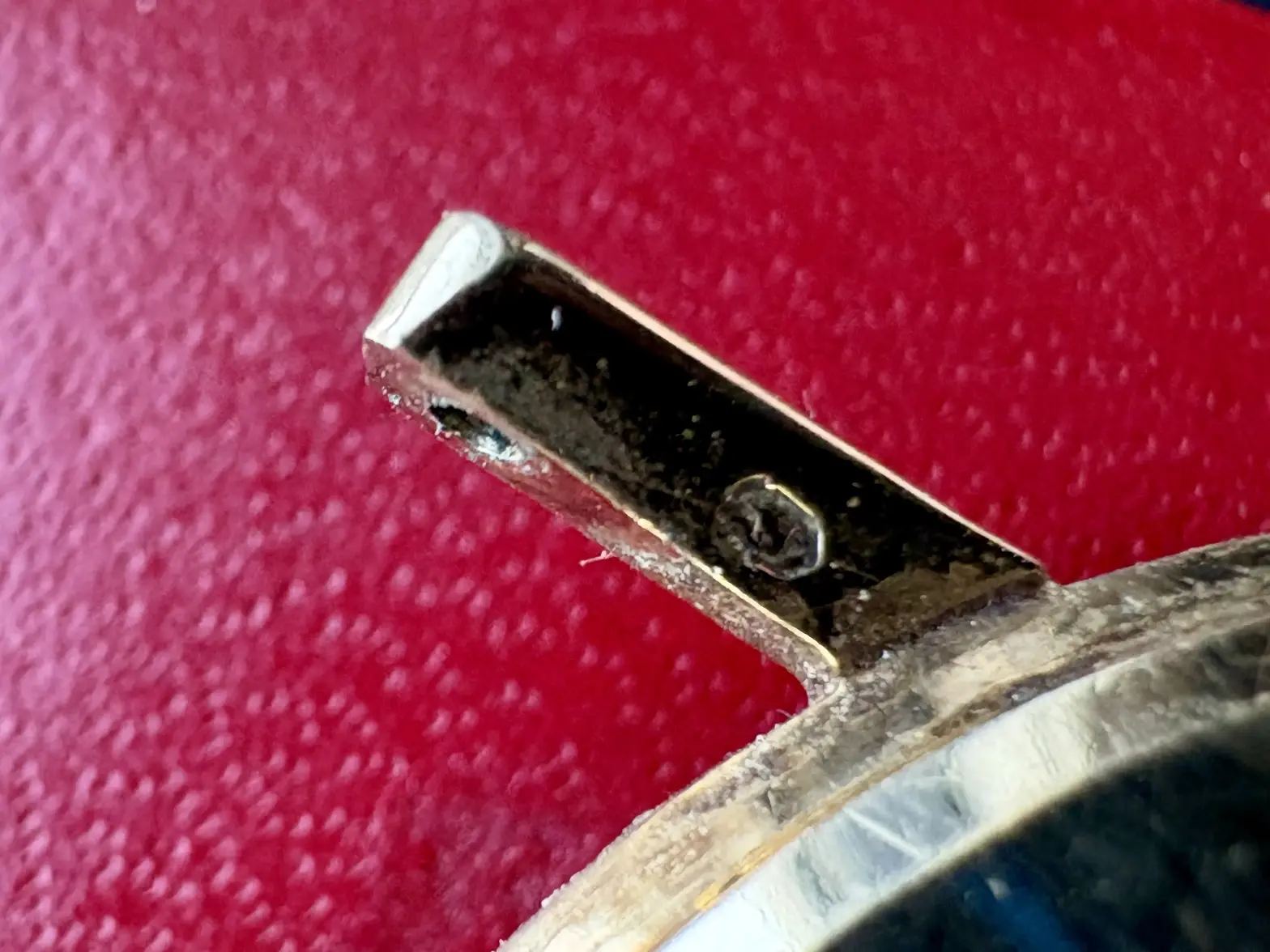 ref131004-07.webp