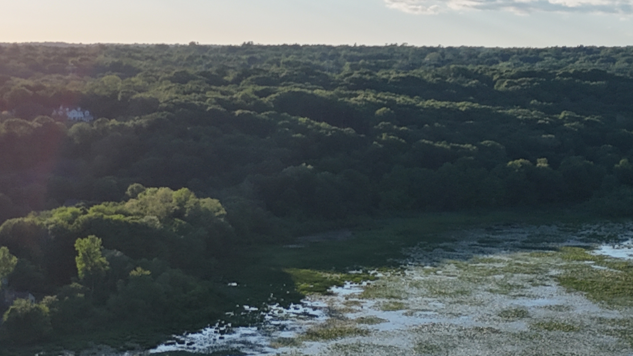 dji_fly_20260530_191112_0042_1780183343292_photo_beautify.webp