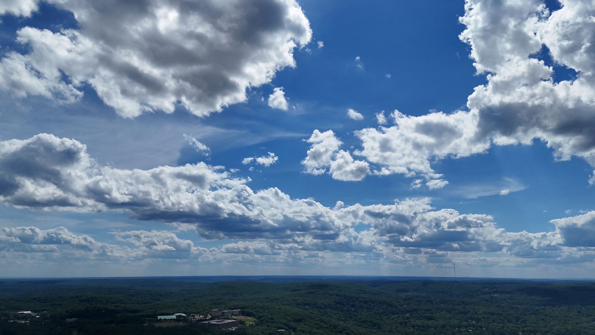 dji_fly_20260619_154148_0010_1781898554965_photo_beautify.webp