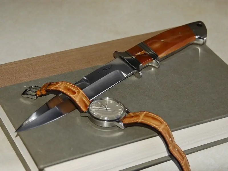 knifewatch3.webp