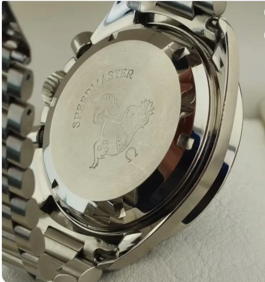 Caseback double ref 105.012 145.012 mvmnt bevels.webp Caseback double ref 105.012 145.012 mvmnt bevels.webp