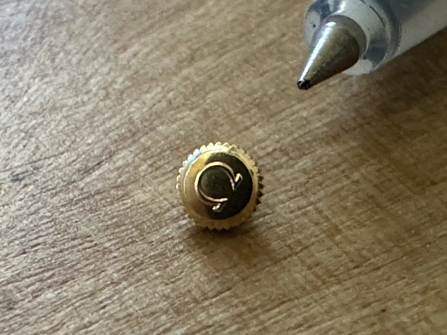 tiny crown.webp