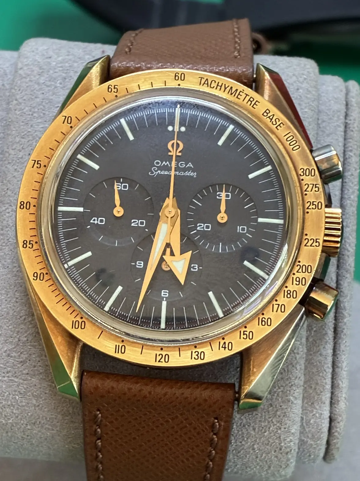 omega1503.webp