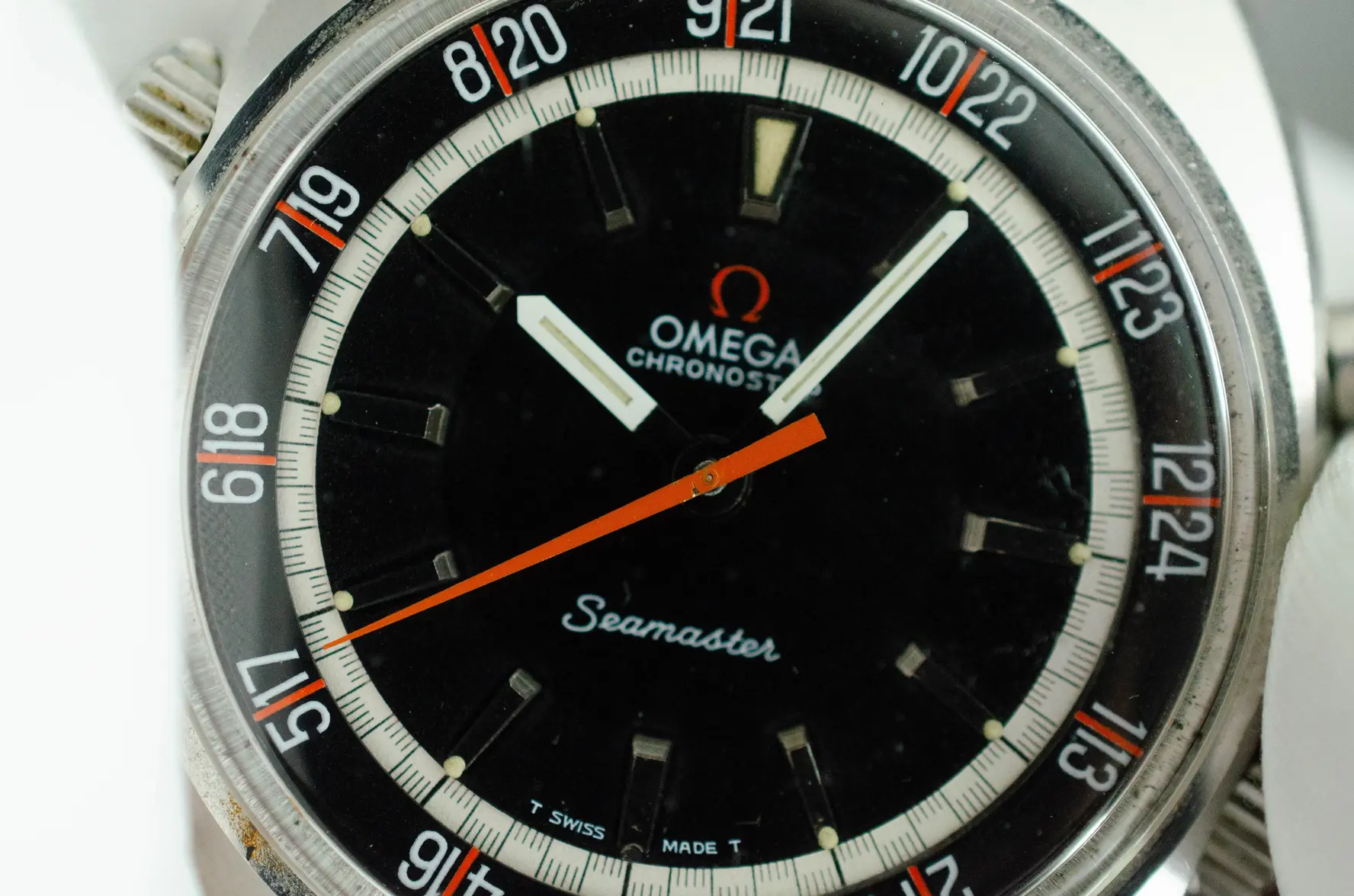 Omega Chronostop 145.008-14.webp