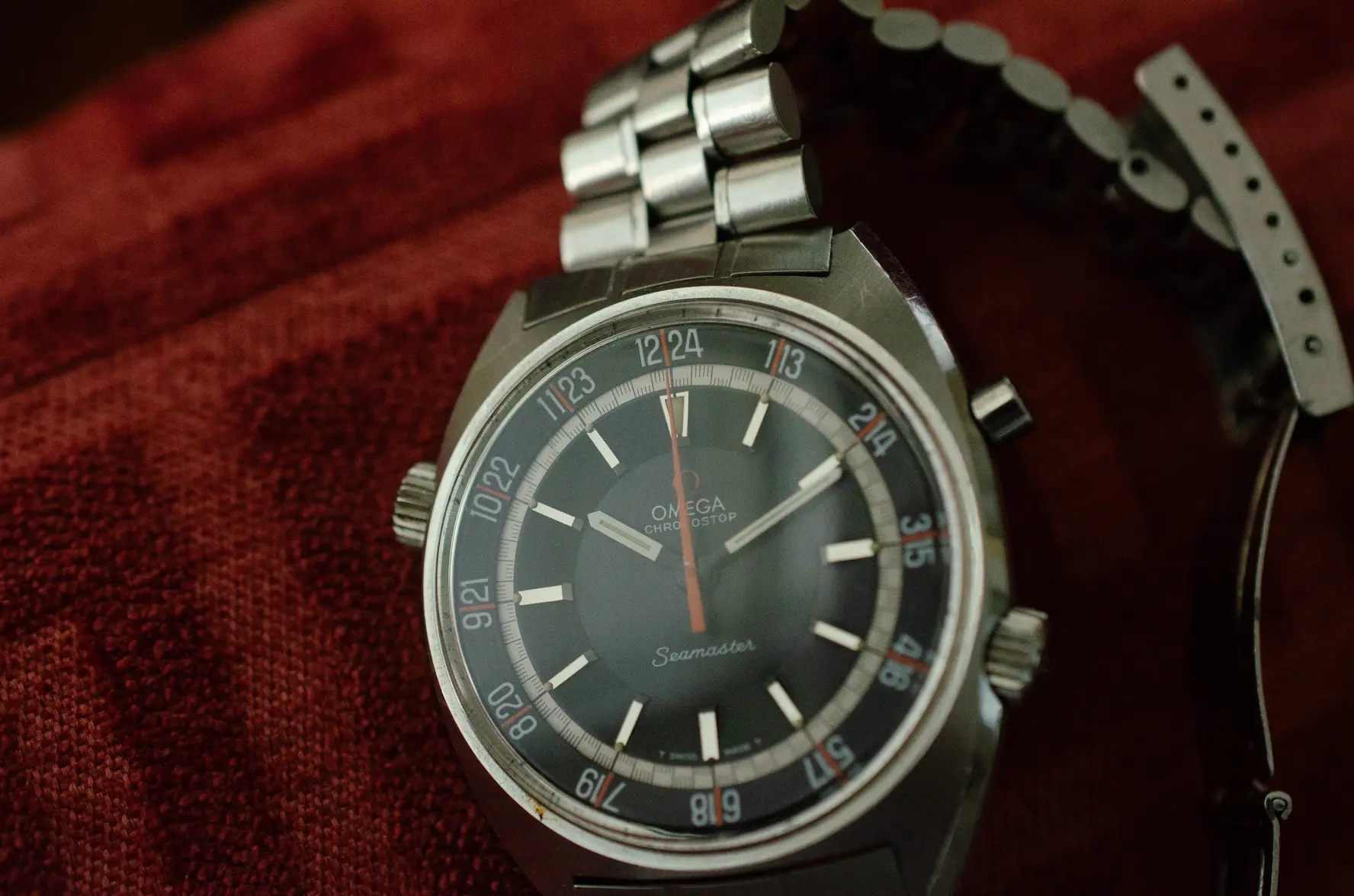 Omega Chronostop 145.008-23.webp