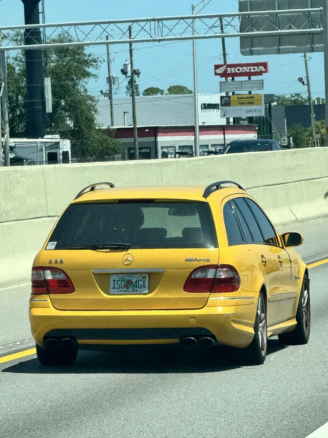 -rare-is-this-mercedes-e-55-wagon-v0-elqclx0i3y8f1.webp