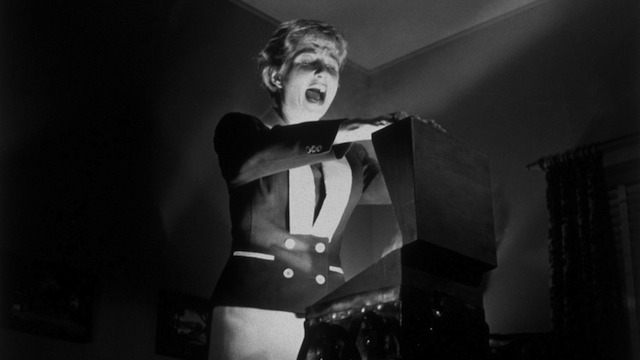 Kiss-Me-Deadly-Criterion.jpg Kiss-Me-Deadly-Criterion.jpg