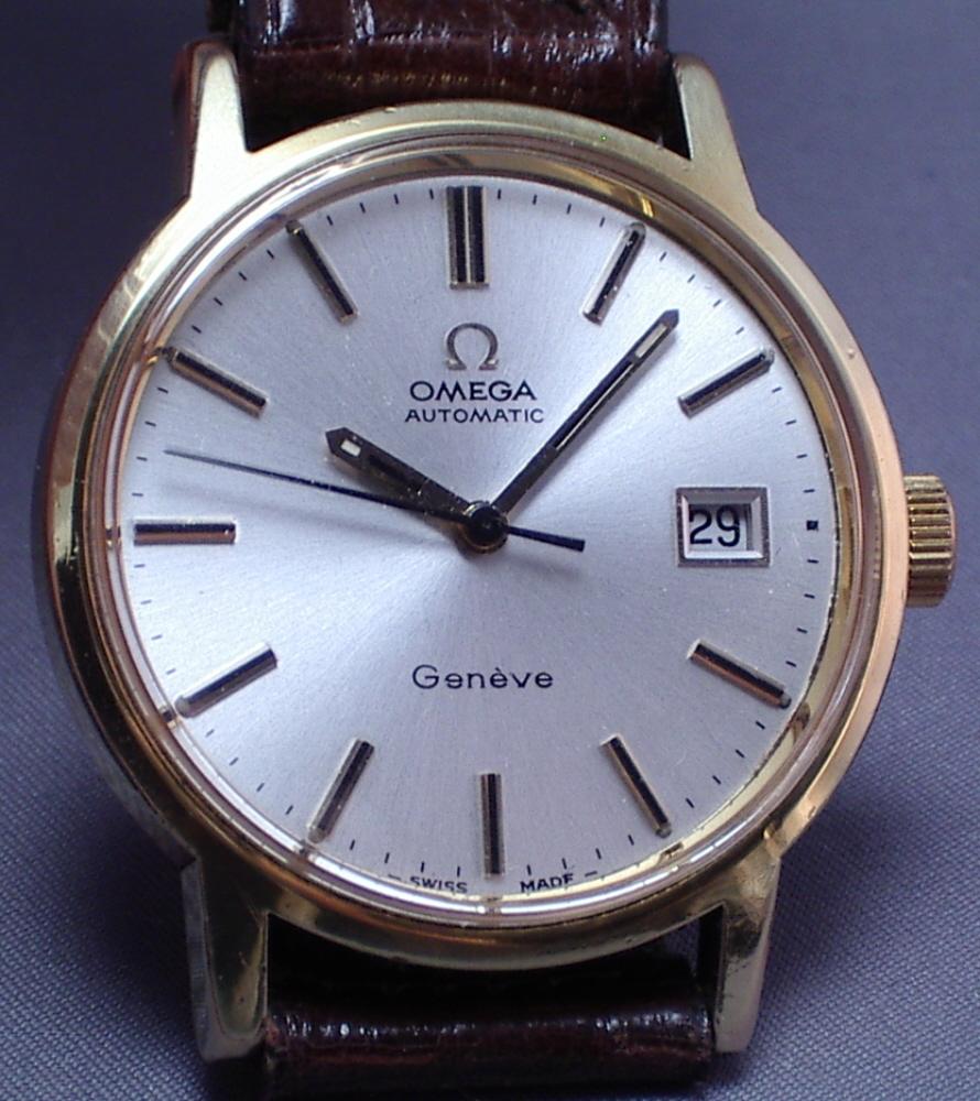 1962 geneve manuel wind cal 601 17j vs 1972 geneve automatic cal 1480 ...