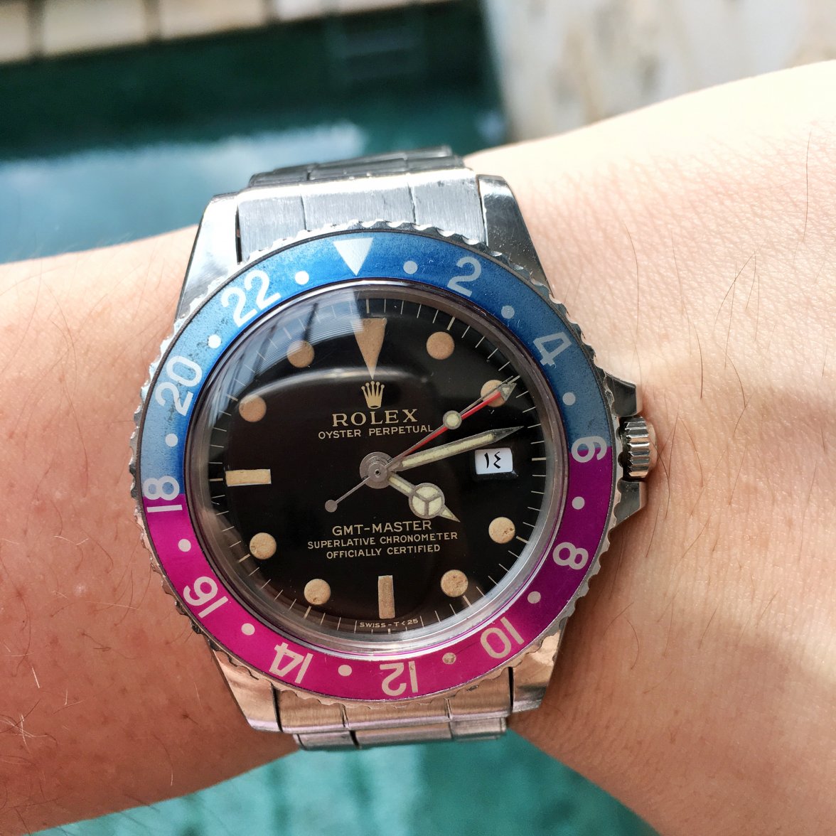 TWIN ALERT! Rolex Ref 1675 GLOSS GILT with ARABIC Calendar Disc