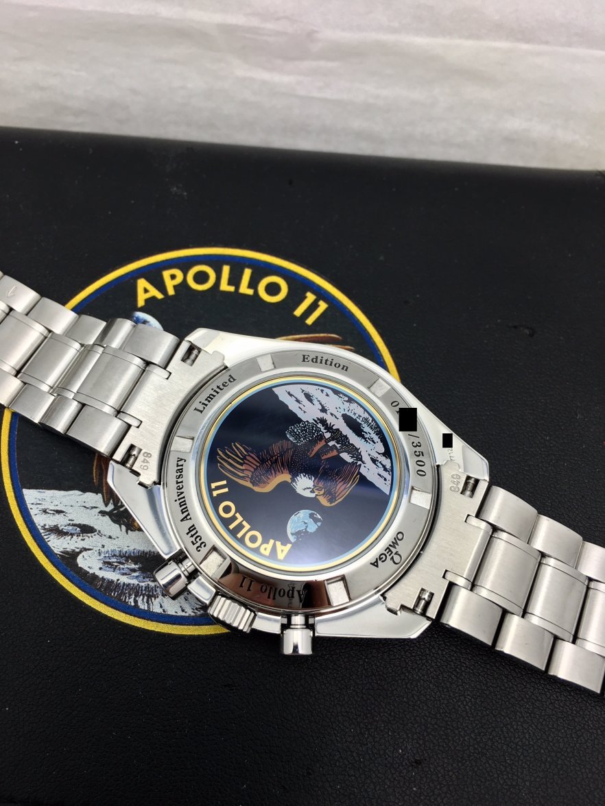 Omega Speedmaster Apollo 35th 5.jpg