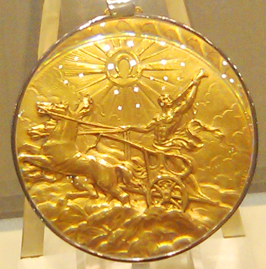 B30 case 9 Les Grand Prix watch no 4 Temple Grec.jpg