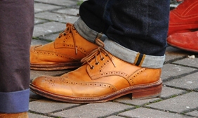 dark selvedge denim tan brogues.jpg