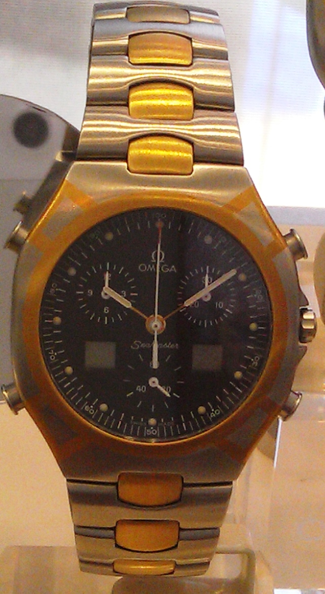 C12 case 44 Olympic theme watches no 2B Seamaster Titane Digi Analog.jpg