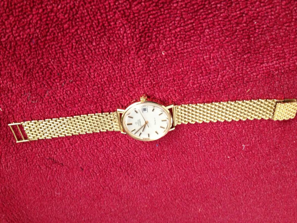 Can you take a look at my (old?) 18K Gold Watch? | Omega Watch Forums