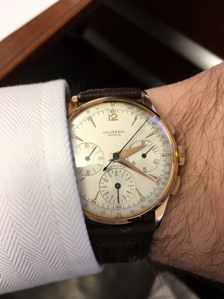 Universal Geneve Compax 2.JPG