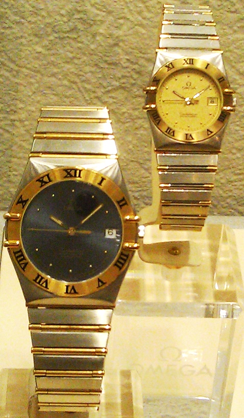 F53 Double claw Connie two tone 2nd gen Manhattan blue and gold dial watches.jpg