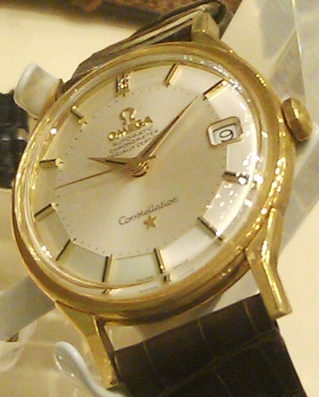 F25 Case 67 Year 50 60 Connie silver pie pan dial onyx insert marker watch.jpg