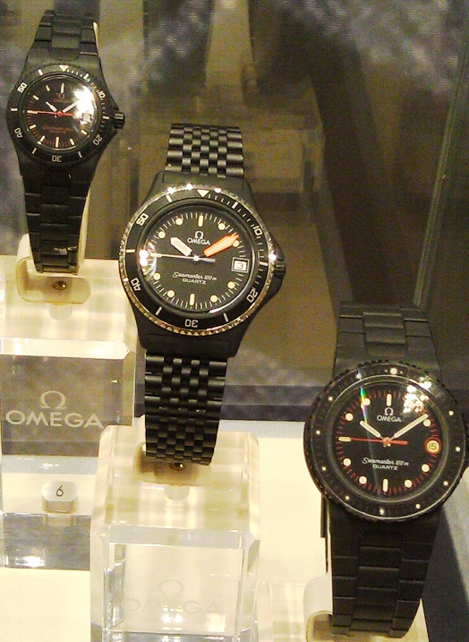 G42B Case 73 1970s Diver Seamaster 120 Quartz black line.jpg