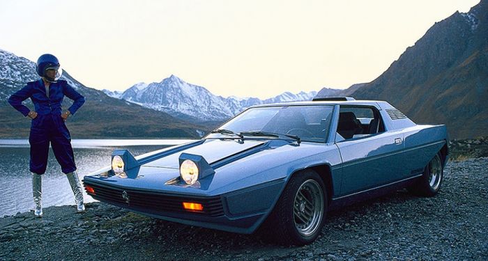 ferrari_rainbow_bertone_01pop-550173d338da6.jpg