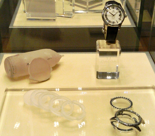 H24 Case 84 Modern Silicon based parts first incorporated in Deville Hour Glass.jpg