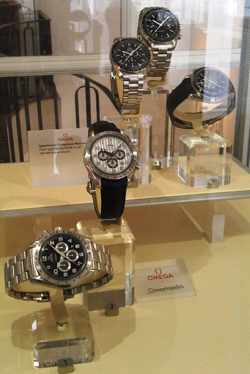 H30 Case 19 Modern Speedmaster Pro and broad arrow.jpg