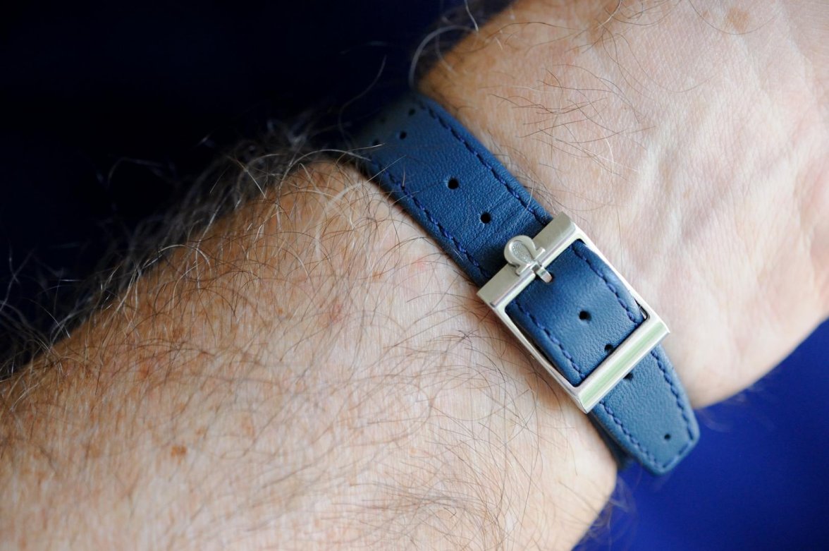Blue Strap_061216 2614.jpg