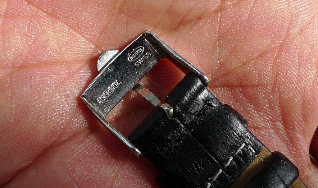 omega03.jpg omega03.jpg